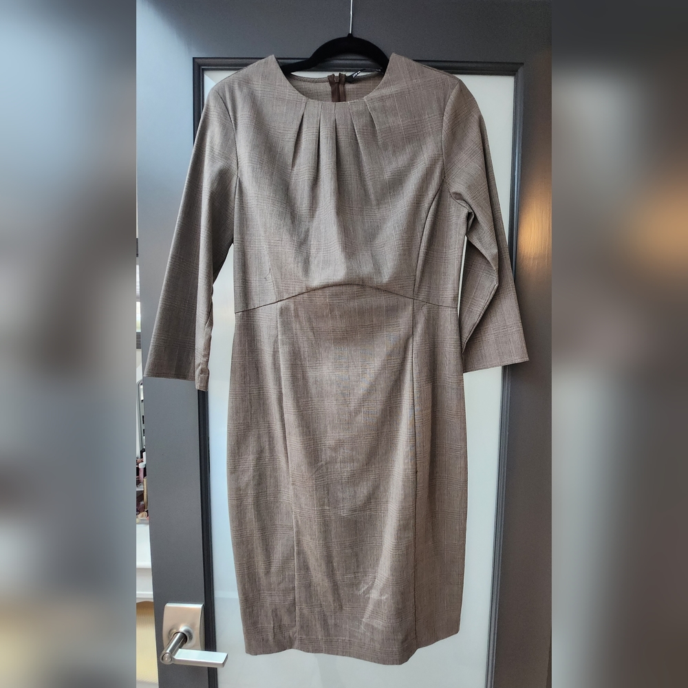 Zara Midi Business Casual Sz L